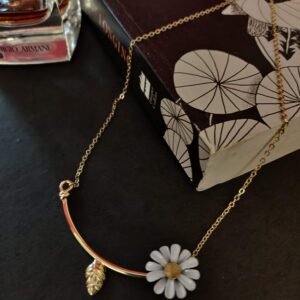 Daisy Pendant