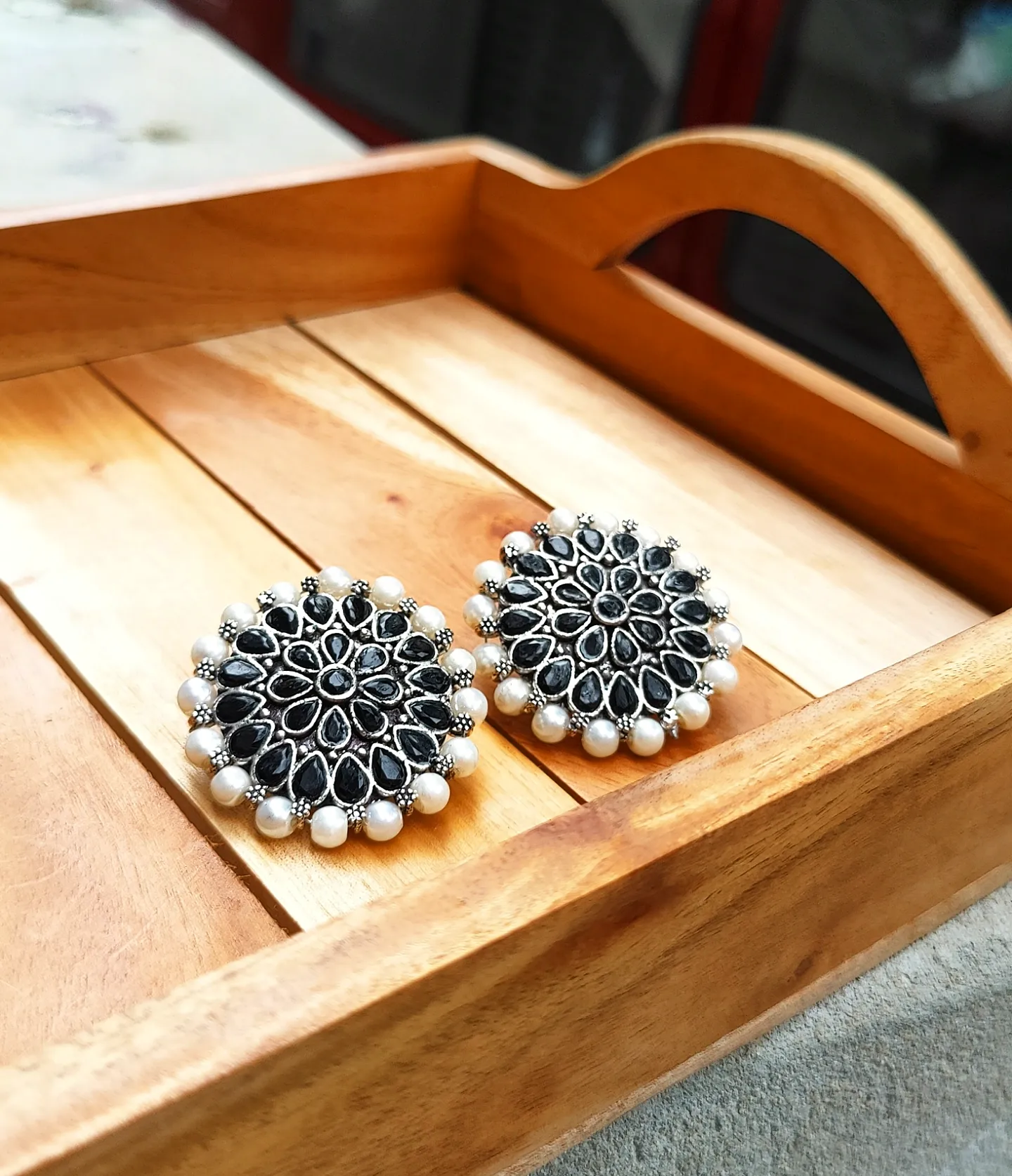 Shikha Stud Earrings - Image 2